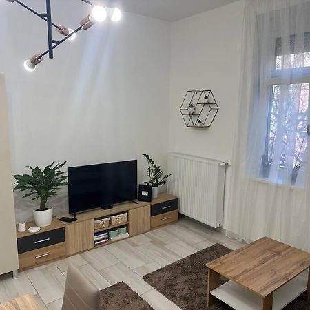 Szeged Szive Apartman Extérieur photo